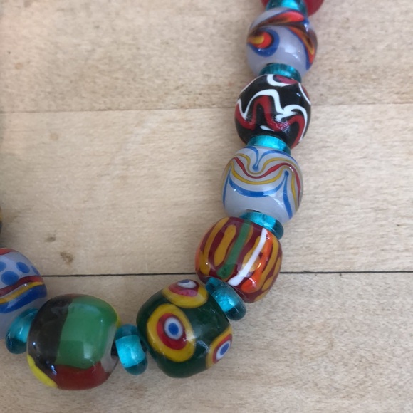 Nice glass beaded choker. - Picture 3 of 5